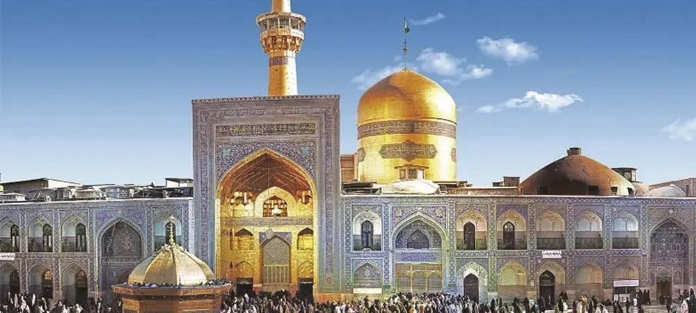 نمایی از حرم مطهر امام هشتم